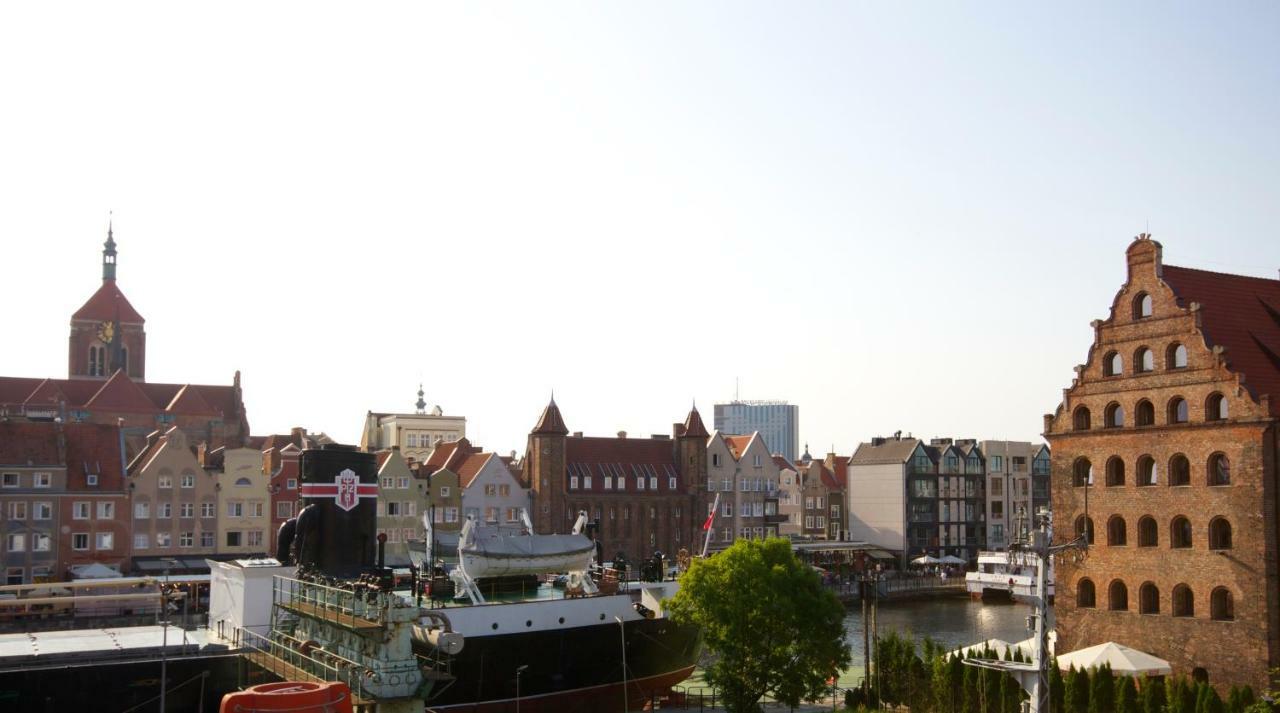 Gdansk Olowianka Old Town Exterior photo